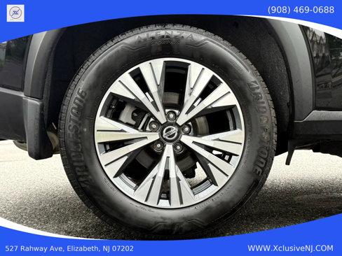 Used 2021 Nissan Rogue SV image 32