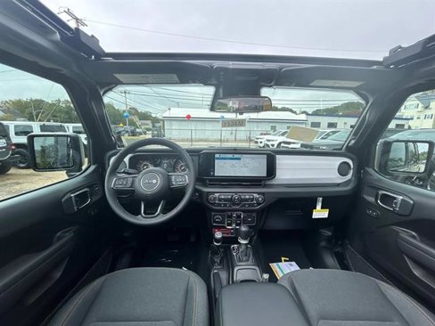 New 2025 Jeep Wrangler Unlimited Sport image 7