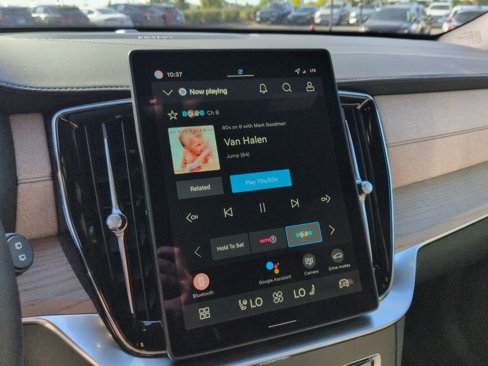 New 2026 Volvo XC90 B6 Ultra image 18