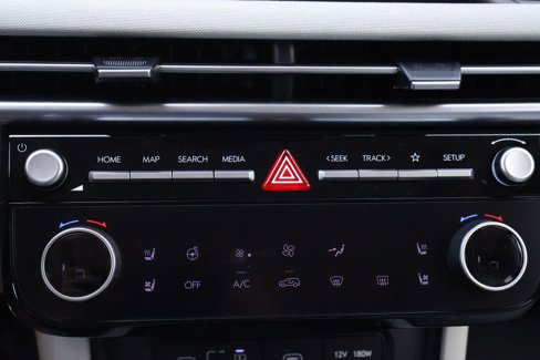 New 2025 Hyundai Tucson Limited image 27