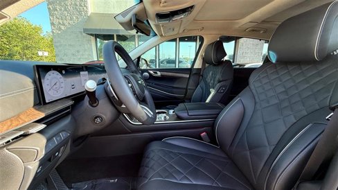 Used 2025 Genesis GV80 3.5T Prestige image 10