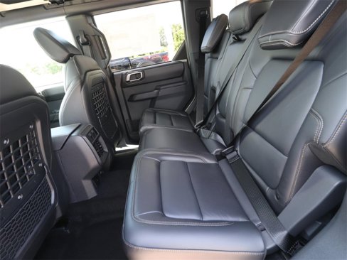New 2025 Ford Bronco Badlands image 10