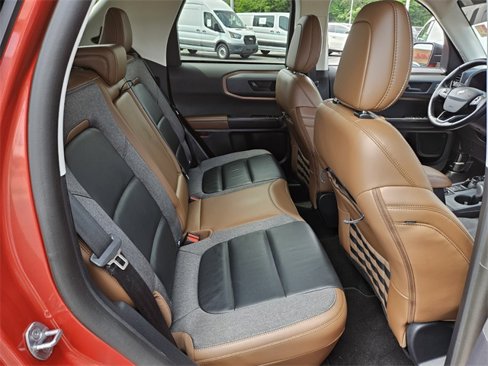 Used 2023 Ford Bronco Sport Outer Banks w/ Tech Package image 15