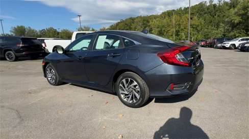 Used 2018 Honda Civic EX image 6