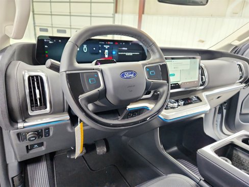 New 2025 Ford Expedition Platinum image 20