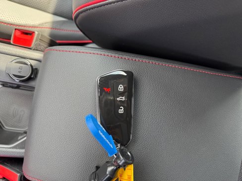 New 2025 Volkswagen GTI SE image 34