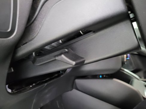 Used 2022 Ford Escape SE image 44