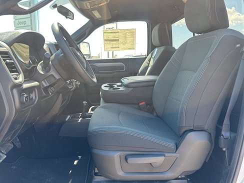 New 2024 RAM 2500 Tradesman w/ Chrome Appearance Group image 10