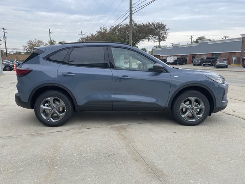 New 2026 Ford Escape ST-Line image 3