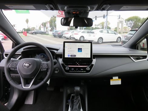 New 2025 Toyota Corolla SE image 21