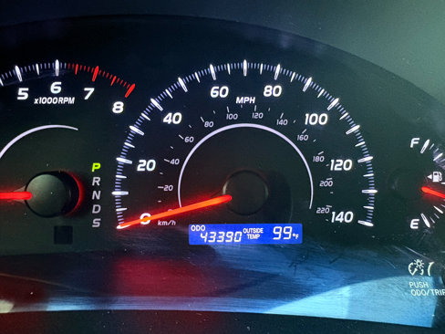 Used 2011 Toyota Camry LE image 51