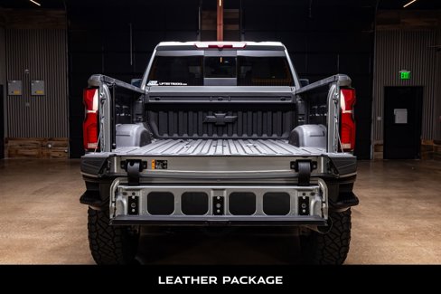 Used 2025 Chevrolet Silverado 2500 LT w/ Trail Boss Package image 9