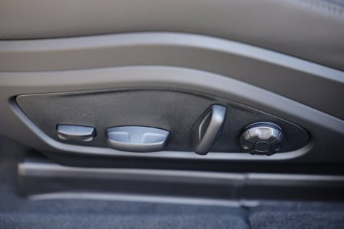New 2025 Porsche Panamera 4 image 26