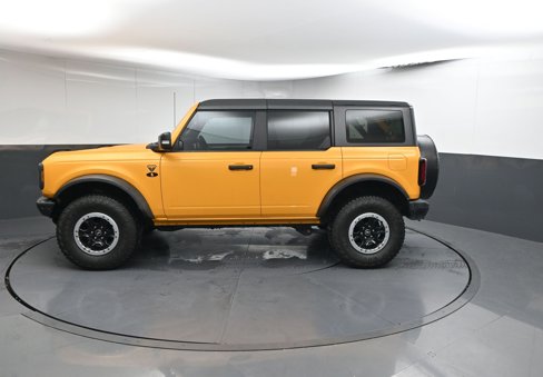 Used 2022 Ford Bronco Badlands w/ Sasquatch Package image 2
