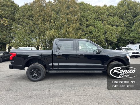 New 2025 Ford F150 Lightning XLT image 4