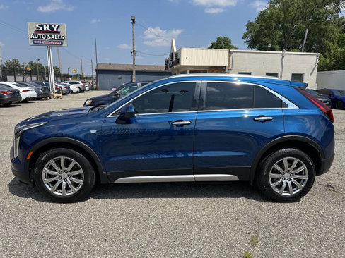 Used 2019 Cadillac XT4 Premium Luxury w/ Cold Weather Package image 8