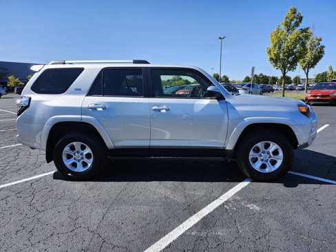 Used 2024 Toyota 4Runner SR5 image 12