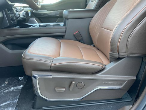 New 2025 Ford F250 King Ranch w/ Chrome Package image 15