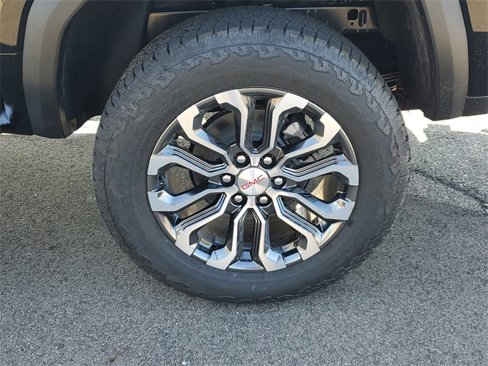 New 2026 GMC Canyon Denali image 30