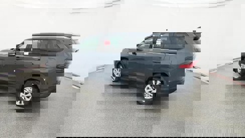 New 2026 Toyota Grand Highlander FWD image 4