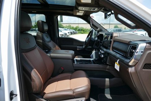 New 2025 Ford F250 King Ranch w/ Chrome Package image 10