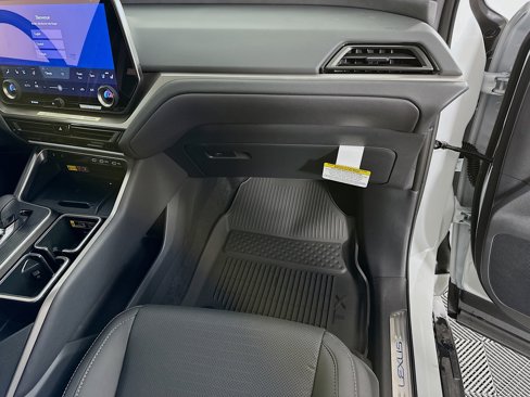 New 2025 Lexus TX 350 AWD image 33