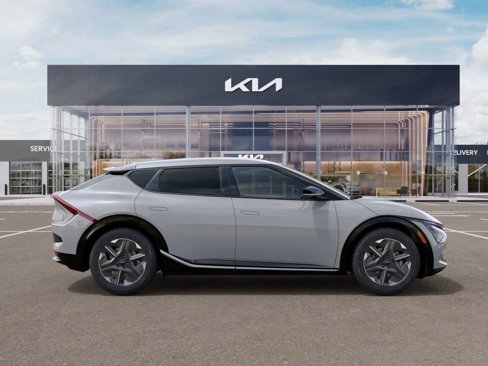 New 2025 Kia EV6 Light image 9