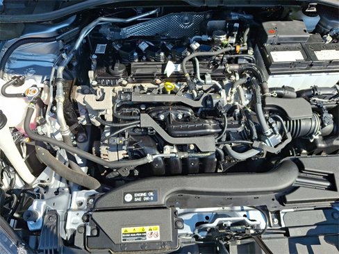 Used 2024 Toyota Corolla Cross XLE image 28