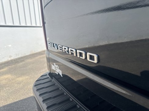 Used 2023 Chevrolet Silverado 1500 High Country w/ High Country Premium Package image 32