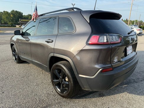 Used 2021 Jeep Cherokee Latitude Plus image 6
