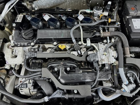 Used 2025 Toyota Corolla LE image 37
