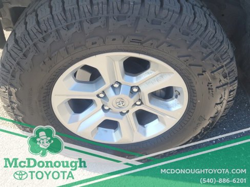 Certified 2021 Toyota 4Runner SR5 Premium image 14