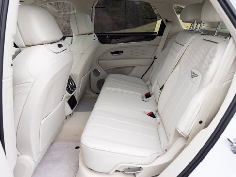 New 2025 Bentley Bentayga image 50