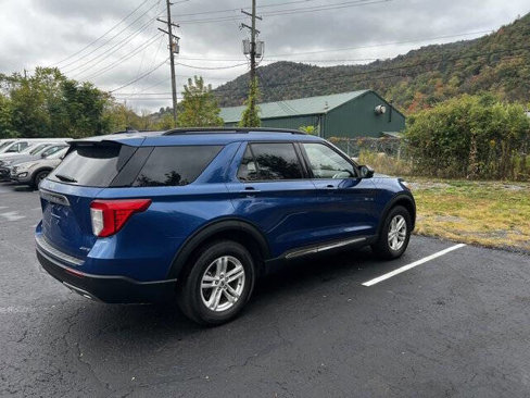 Used 2022 Ford Explorer XLT w/ Equipment Group 202A image 5