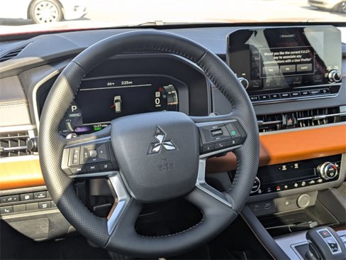 New 2025 Mitsubishi Outlander SEL image 21