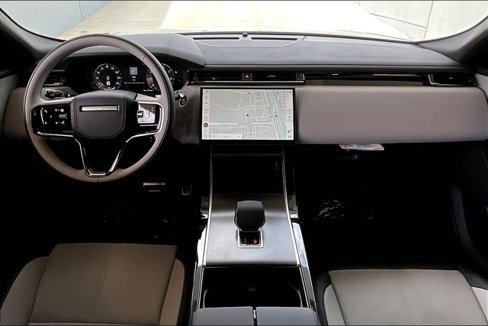 New 2026 Land Rover Range Rover Velar Dynamic SE image 5
