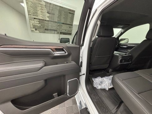 New 2025 GMC Sierra 1500 SLT w/ SLT Premium Package image 42