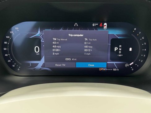 New 2026 Volvo XC60 B5 Ultra w/ Protection Package image 33