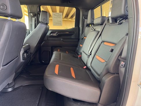 Used 2023 GMC Sierra 1500 AT4 w/ Technology Package image 23