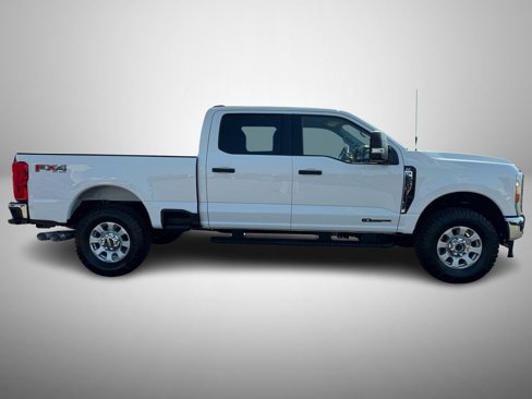 Used 2024 Ford F250 XLT w/ FX4 Off-Road Package image 6