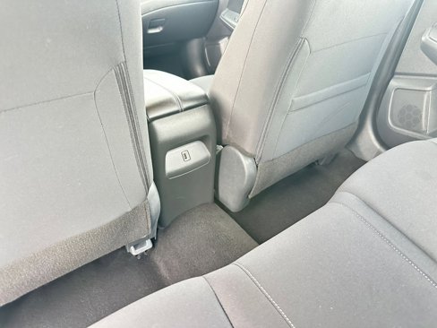Used 2025 Nissan Sentra SV image 24