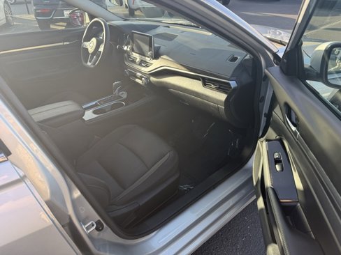 Used 2023 Nissan Altima 2.5 SV image 13