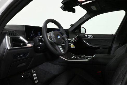 New 2026 BMW X5 xDrive40i w/ M Sport Package image 15
