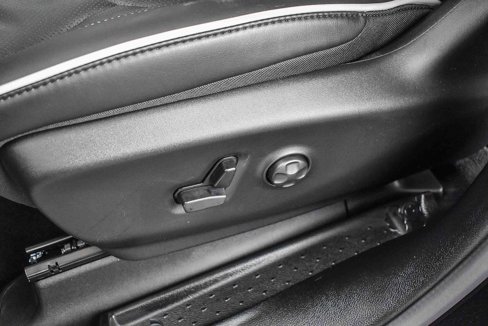 New 2026 Chrysler Pacifica Limited w/ S Appearance Package image 21