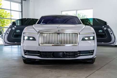 Used 2024 Rolls-Royce Spectre w/ Spectre Launch Package image 3