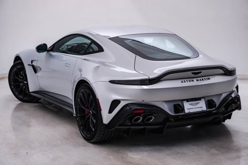 New 2026 Aston Martin V8 Vantage Coupe image 10