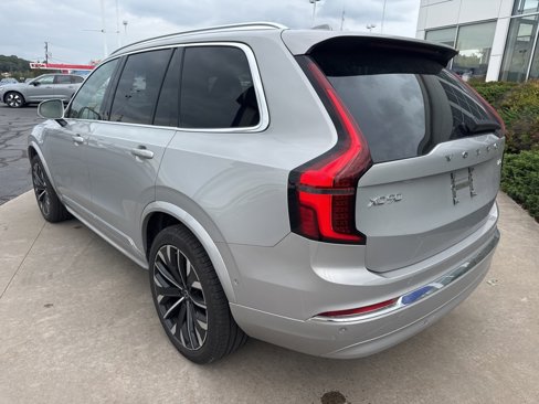 Certified 2025 Volvo XC90 B5 Plus image 8