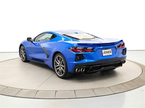 Used 2024 Chevrolet Corvette Stingray Preferred Cpe w/ Stealth Interior Trim Package image 6
