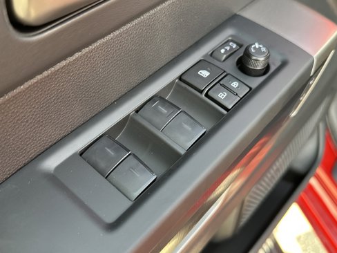 New 2026 Toyota Tundra Platinum image 10