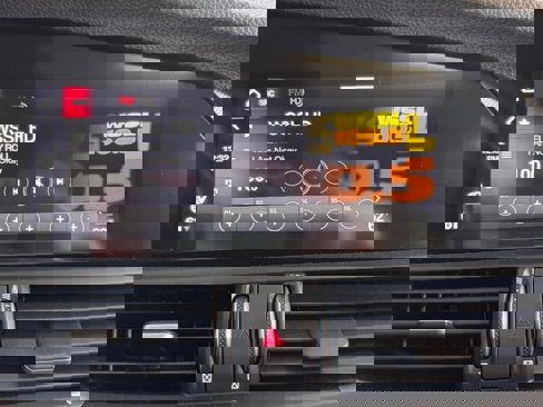 New 2025 Alfa Romeo Giulia AWD w/ Driving Assist Package image 20